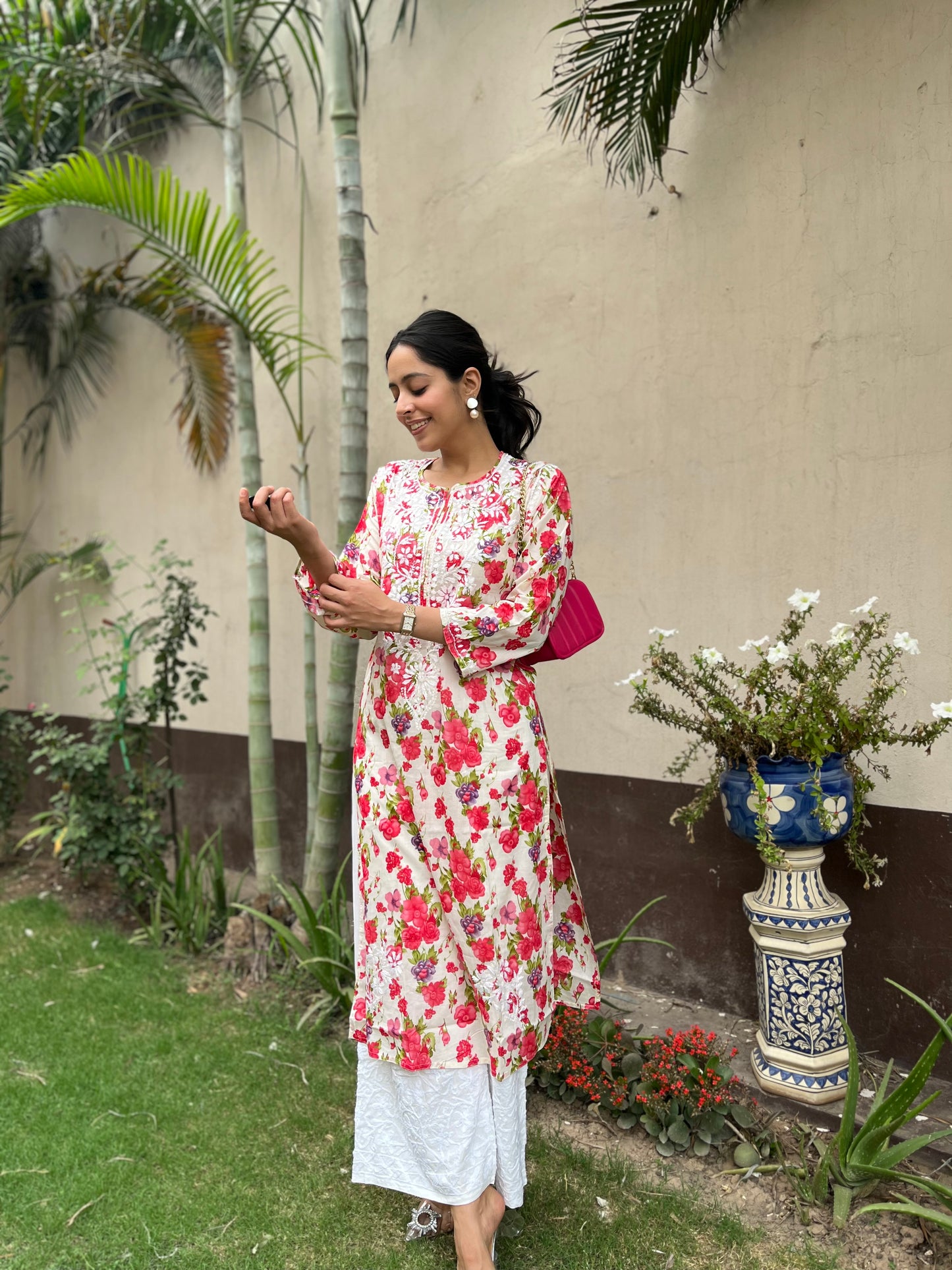 Adila Mulmul Kurta