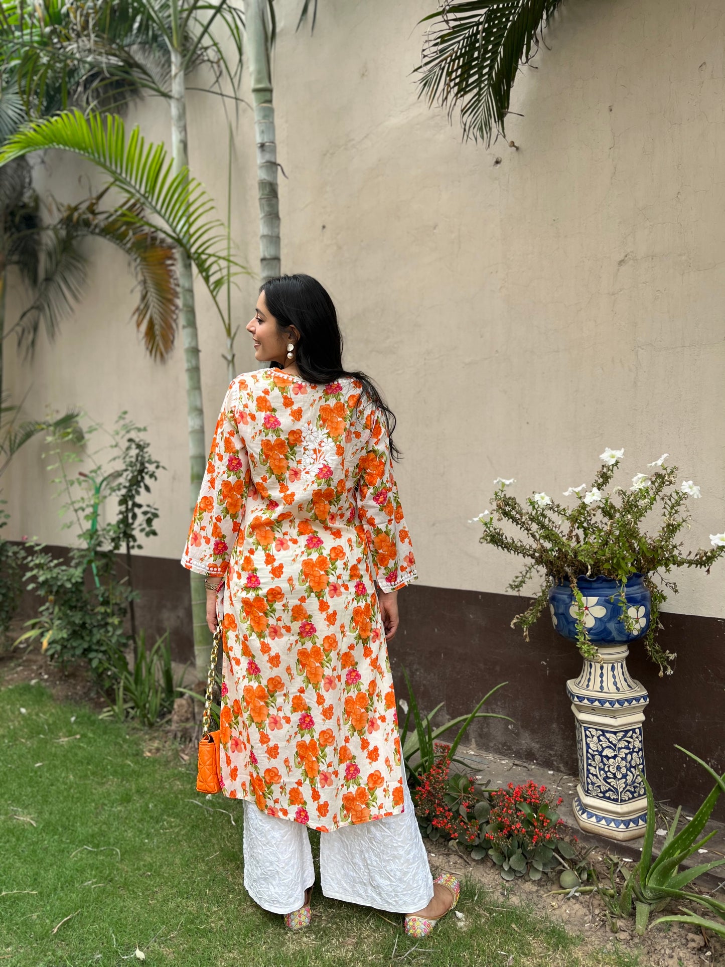 Adila Mulmul Kurta