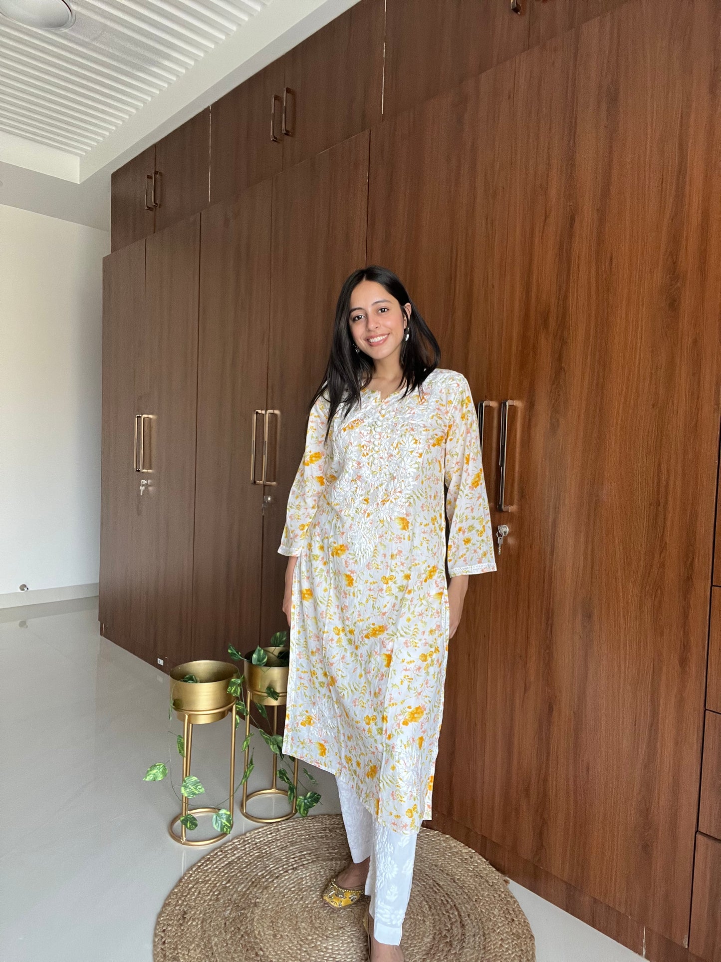 Mehreen Mulmul Kurta