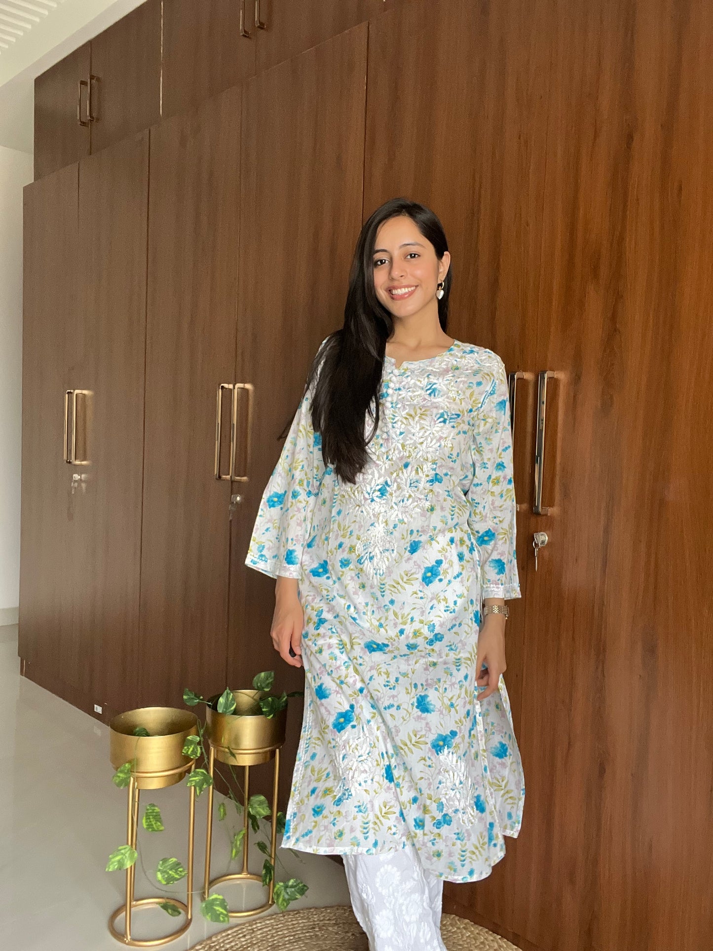 Mehreen mulmul kurta