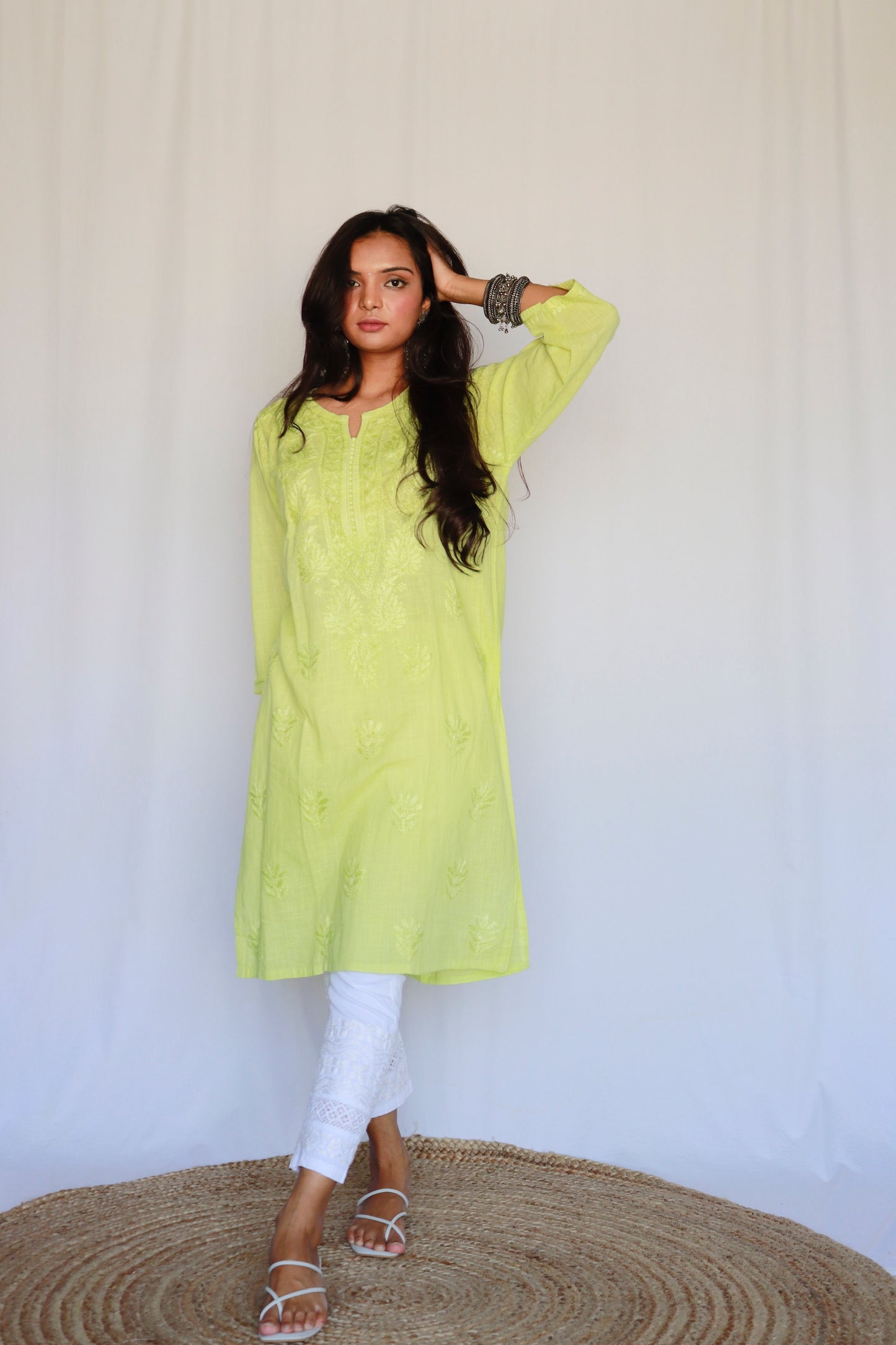 Adriti linen kurta