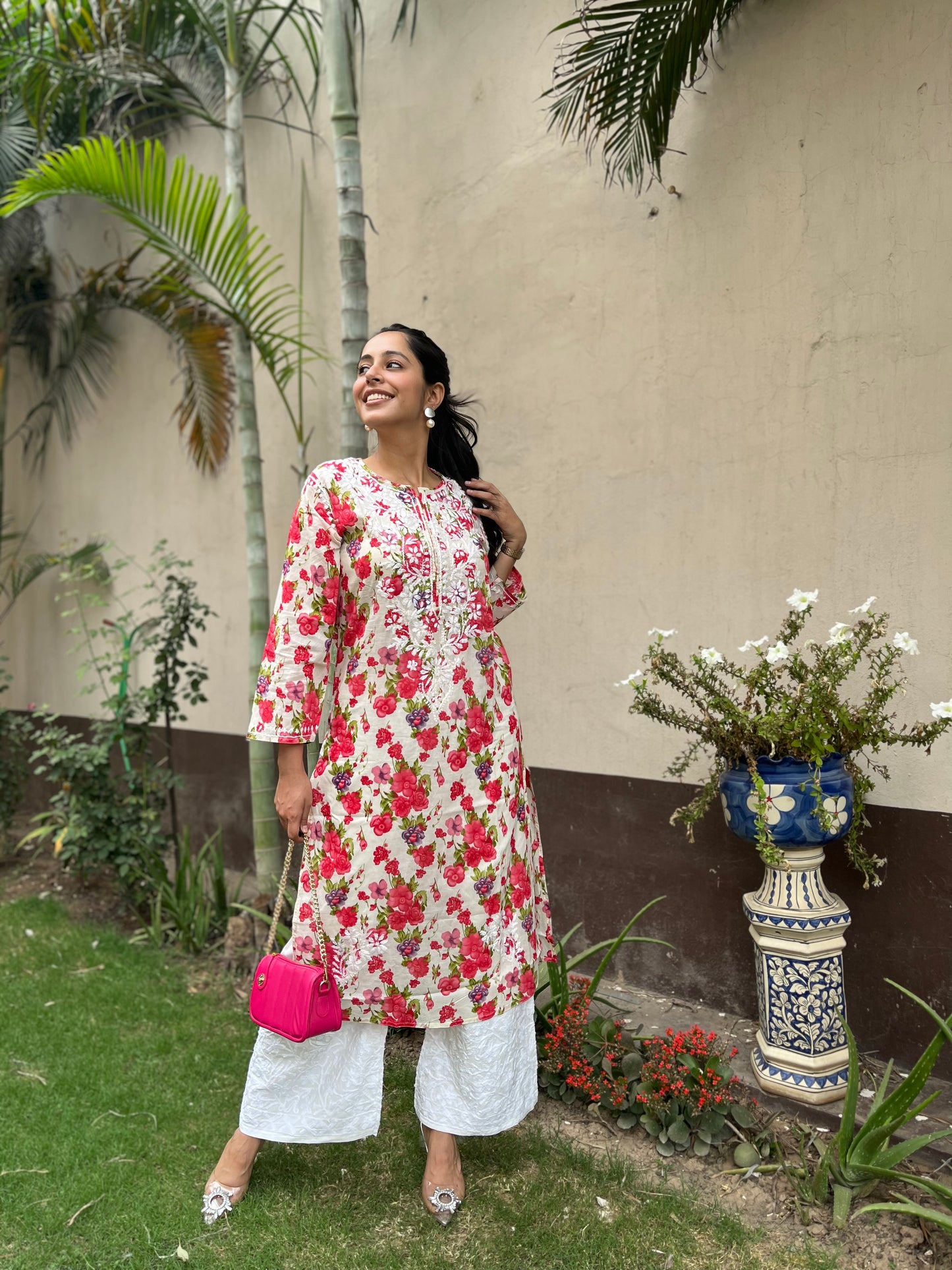 Adila Mulmul Kurta