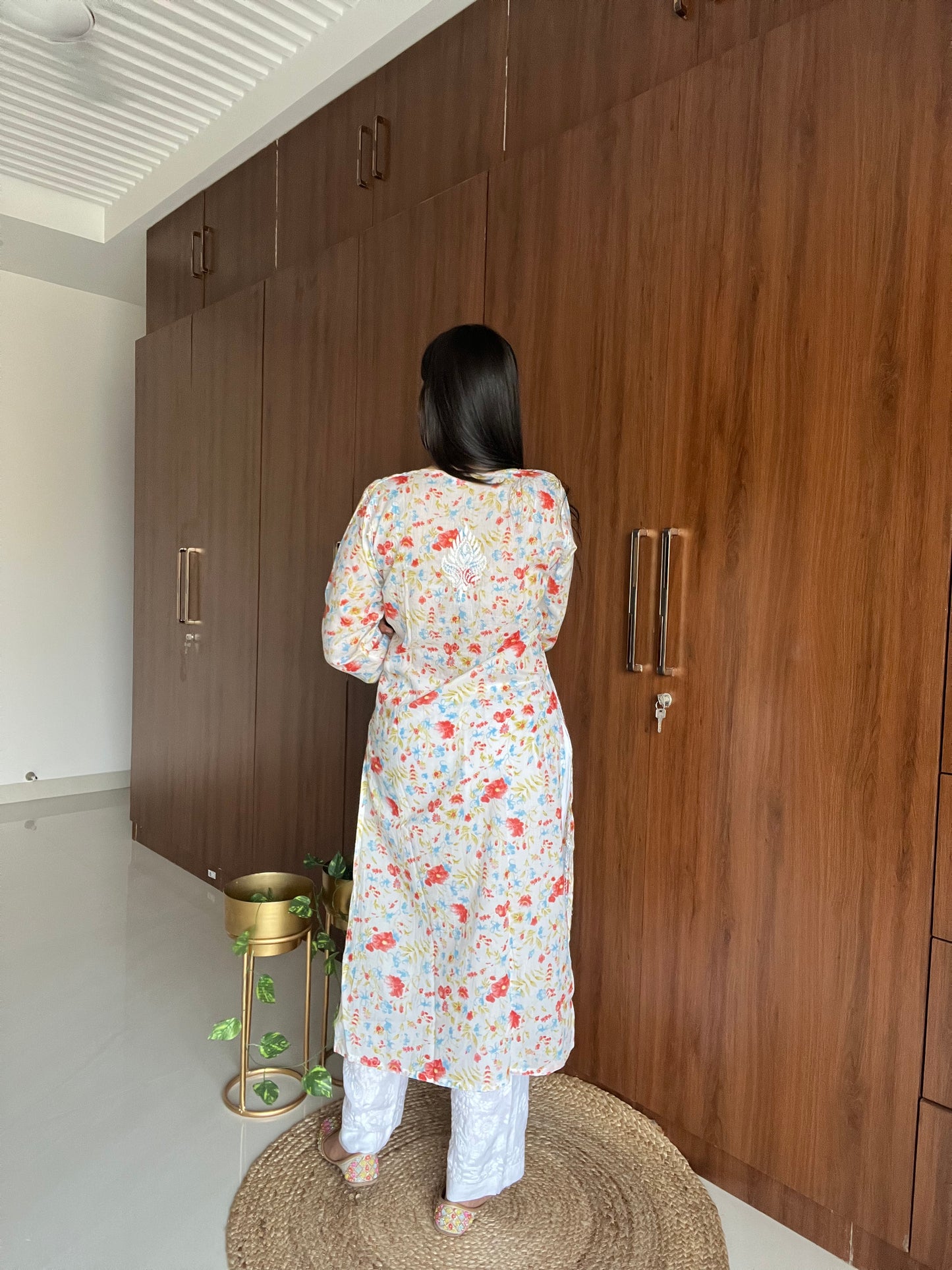 Mehreen mulmul kurti