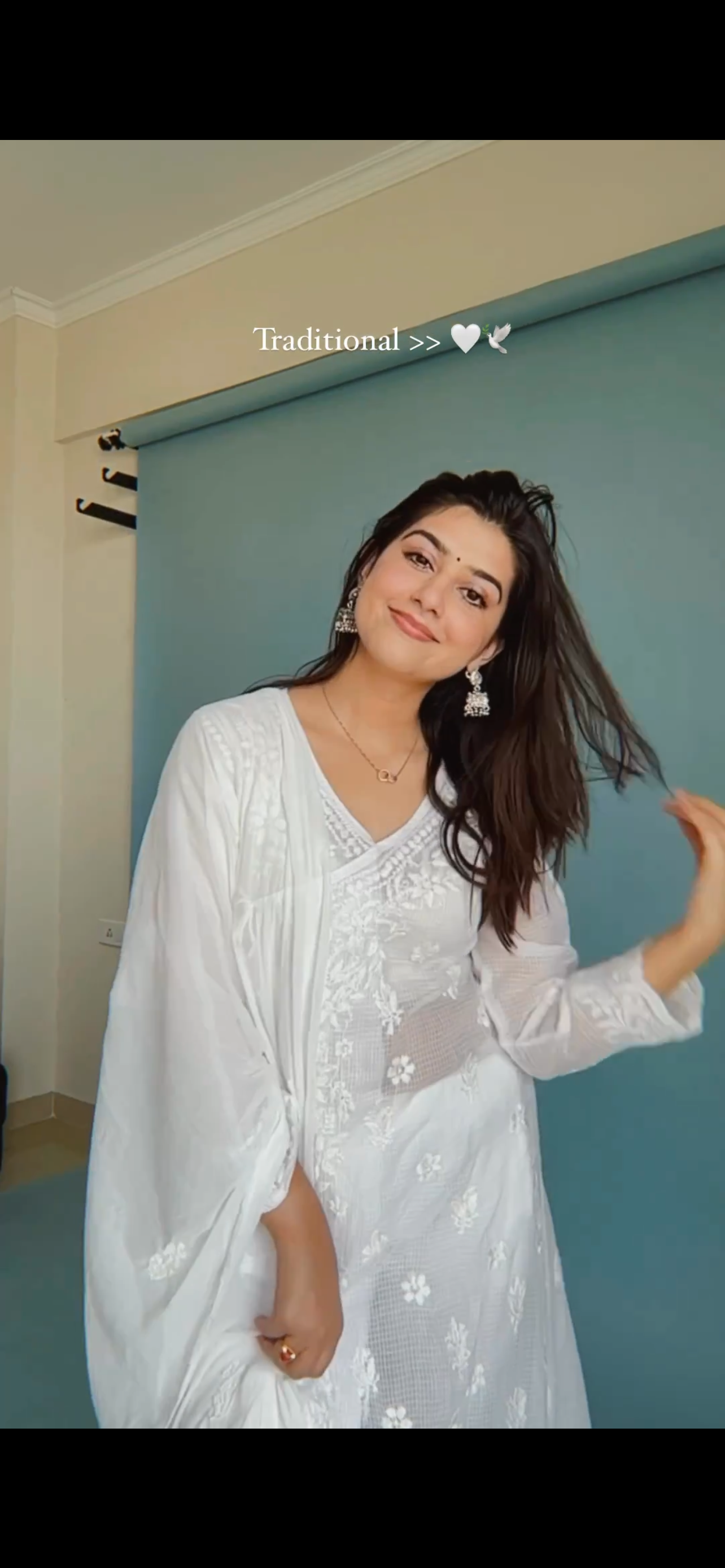 Roohi Angarkha Kurta