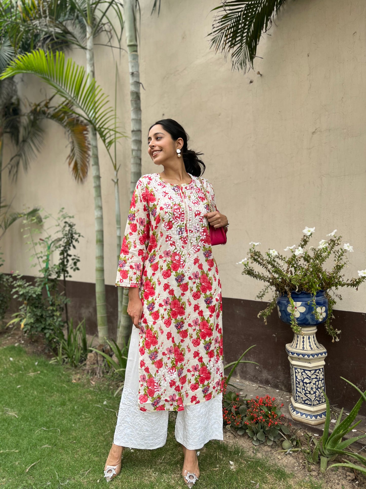 Adila Mulmul Kurta