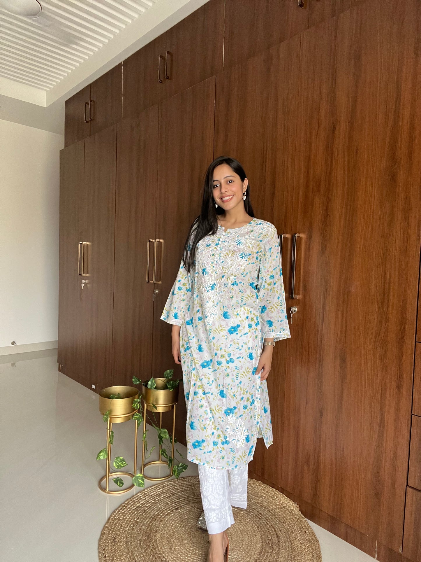 Mehreen mulmul kurta