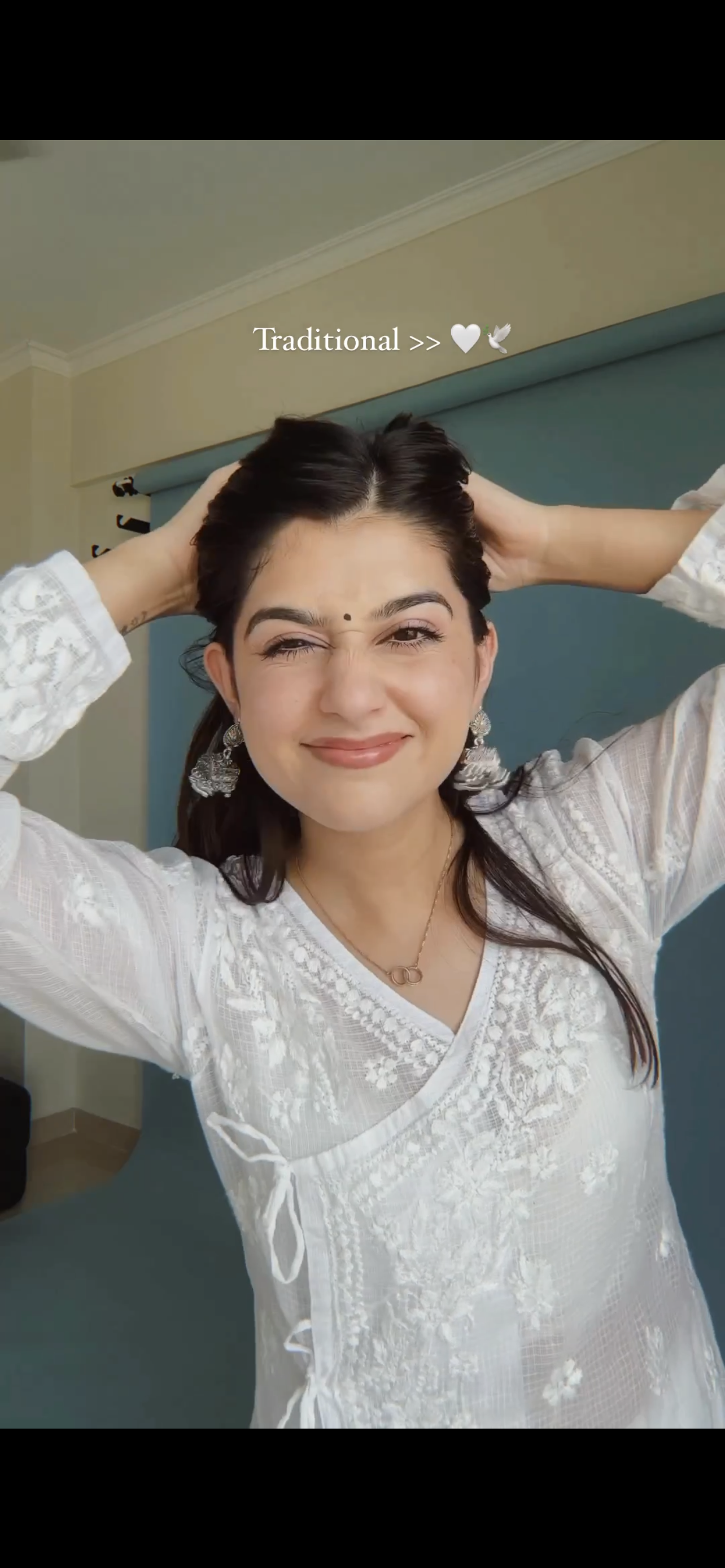 Roohi Angarkha Kurta