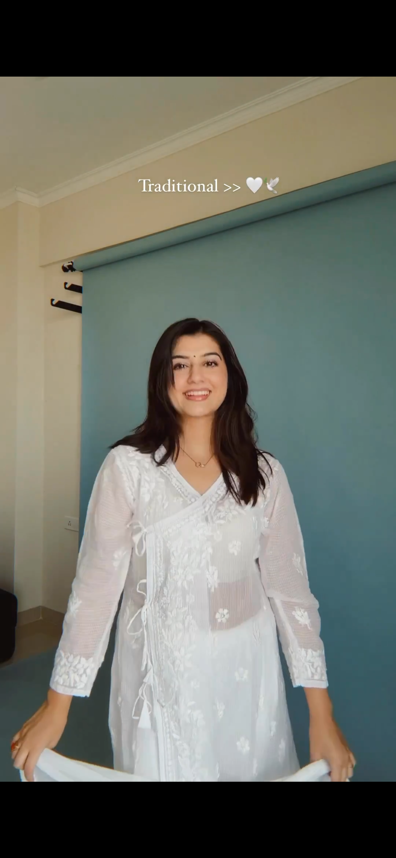 Roohi Angarkha Kurta