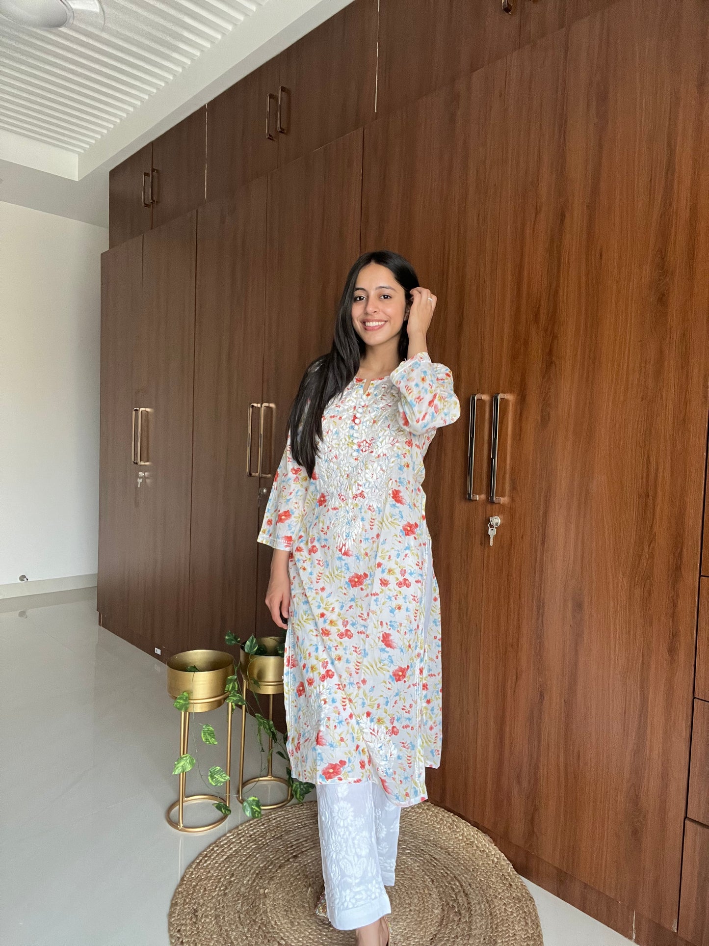 Mehreen mulmul kurti