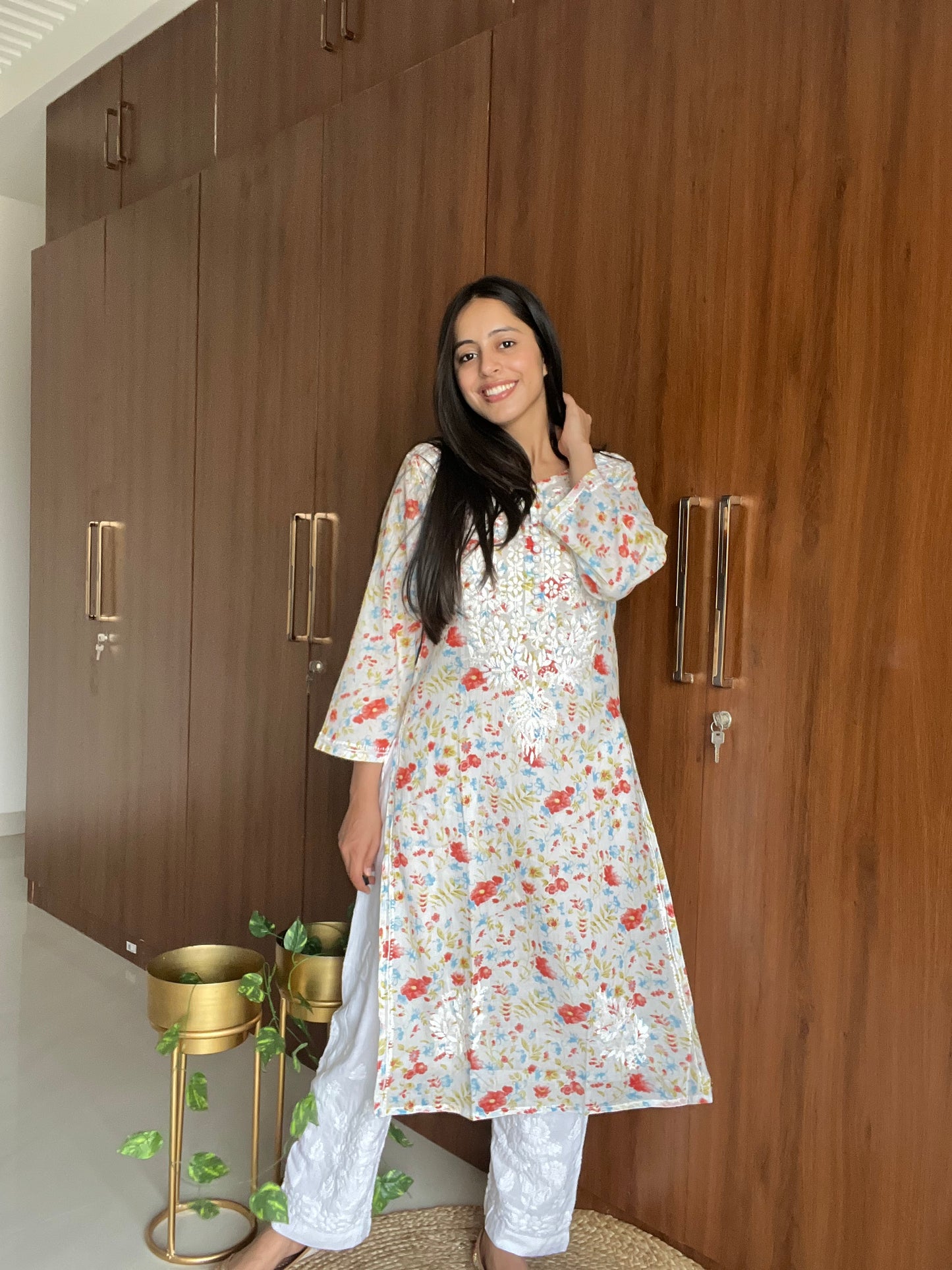 Mehreen mulmul kurti