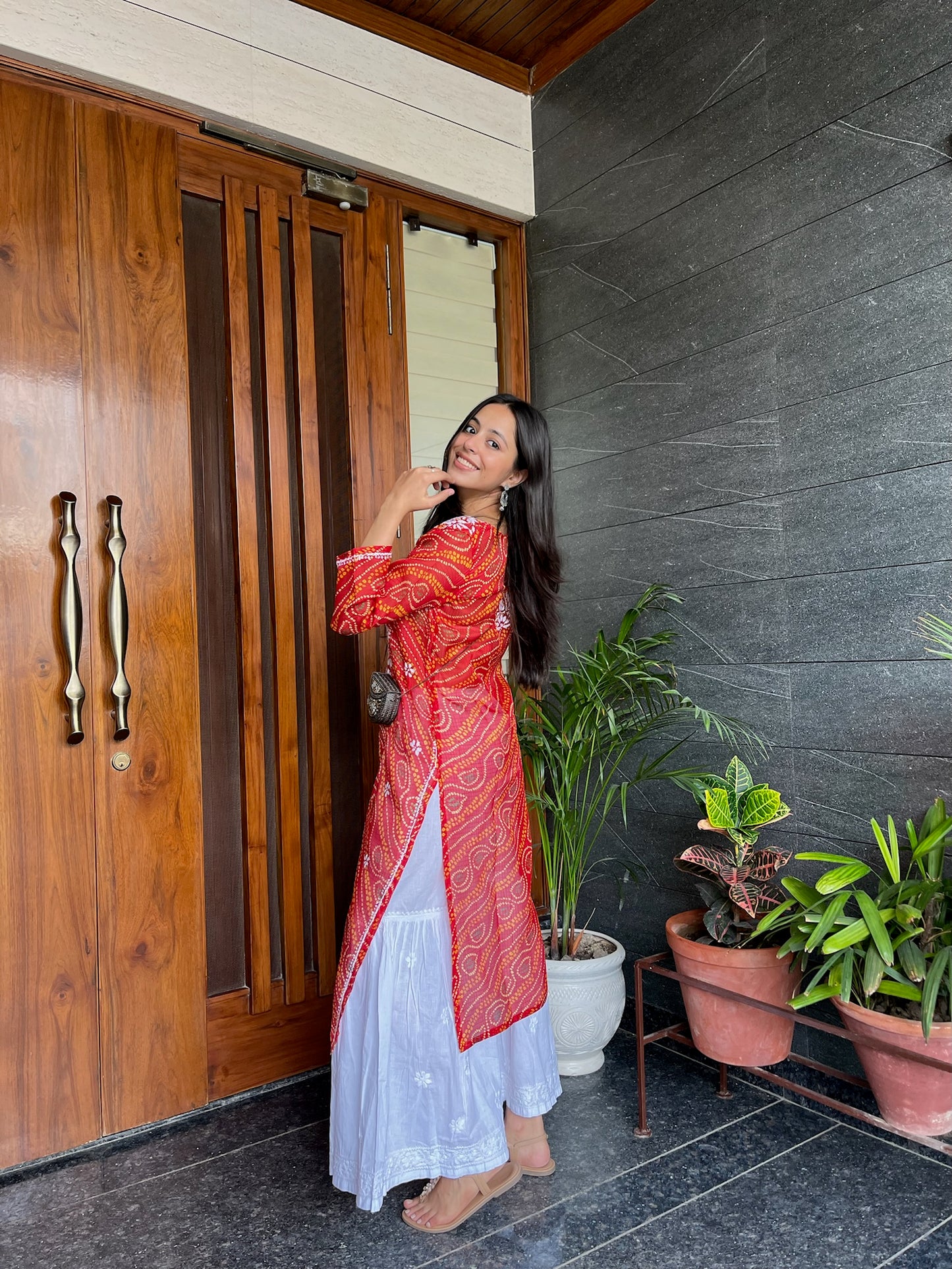 Aarvi lahariya kurta