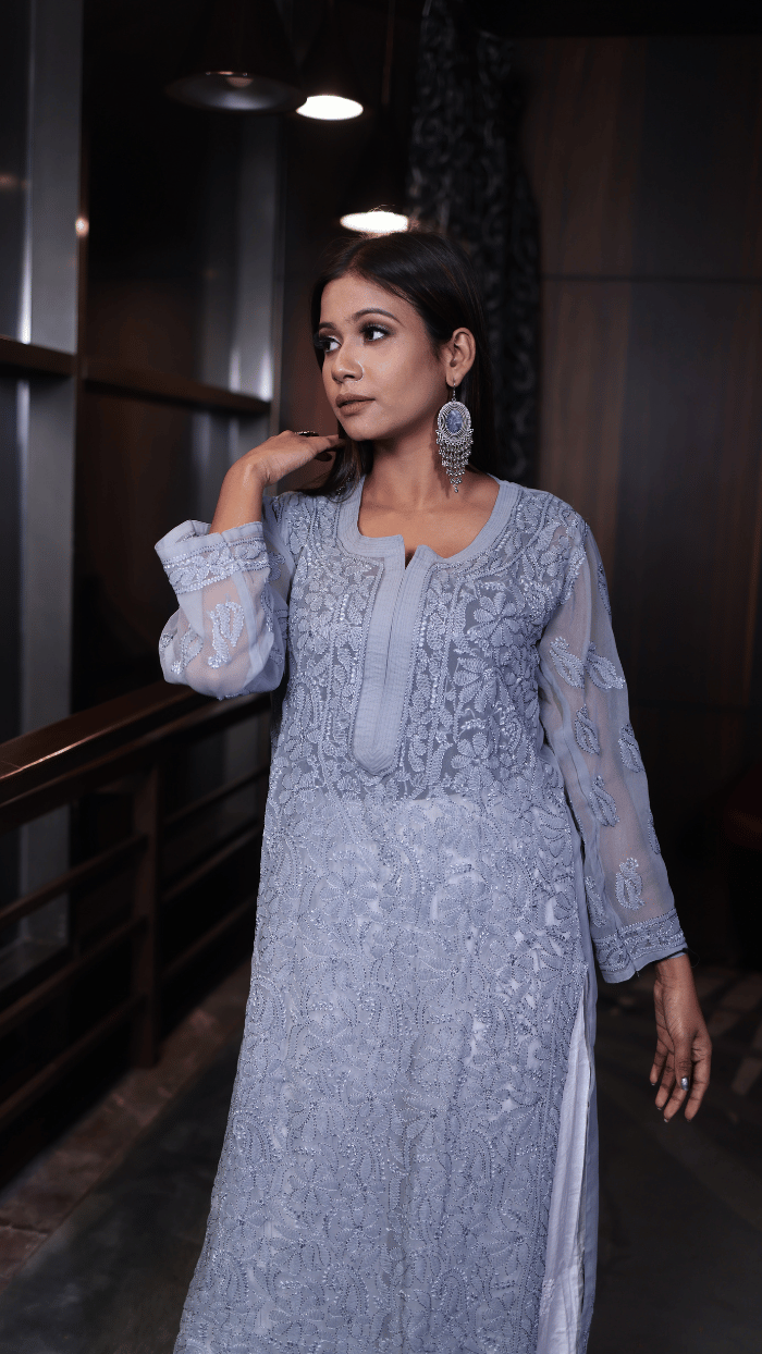 Sanya Resham jaal kurta