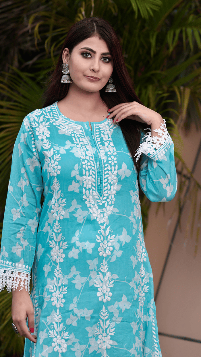 Akika mulmul kurti