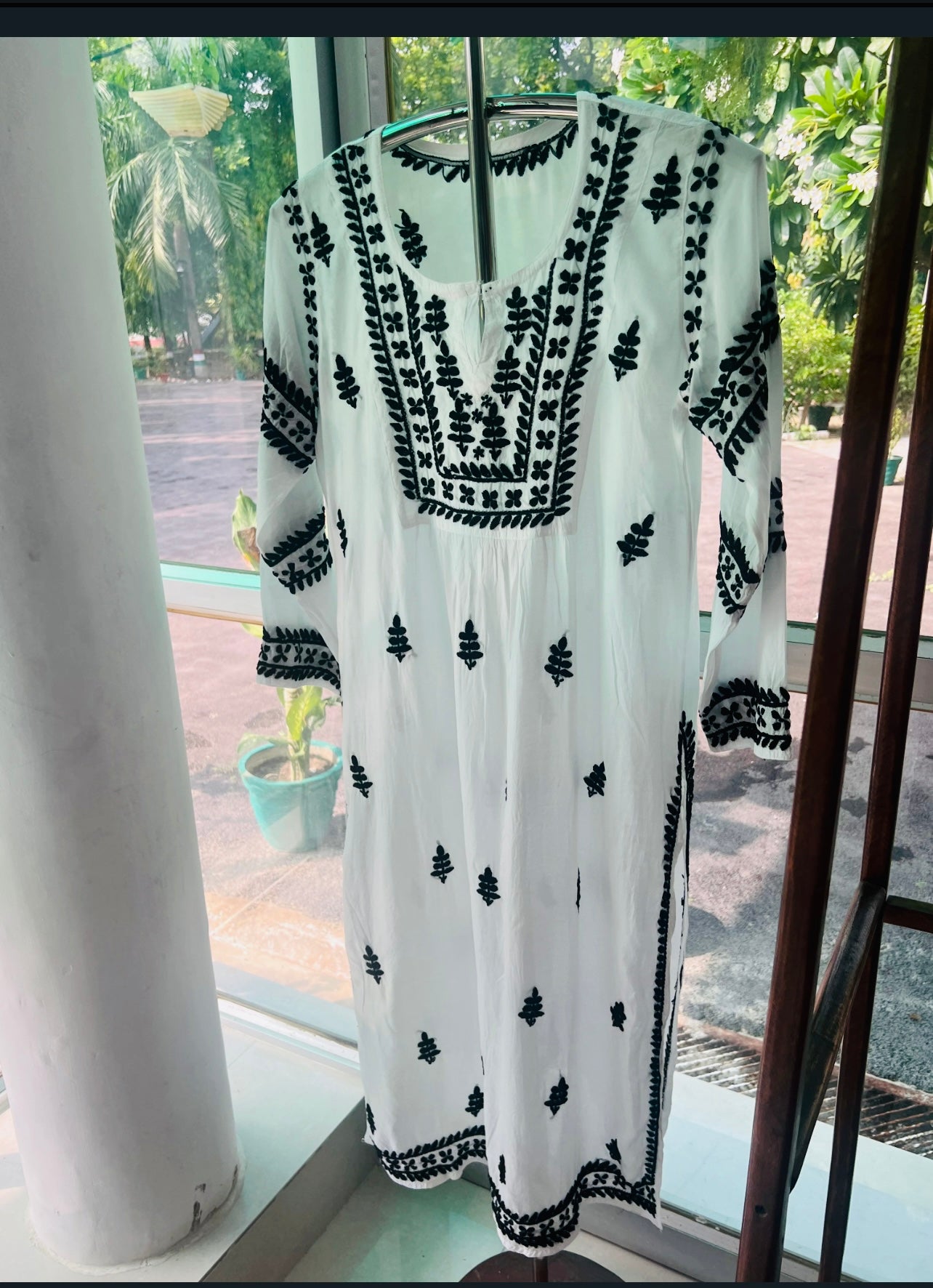 Ariba Luxe Pure Muslin kurta