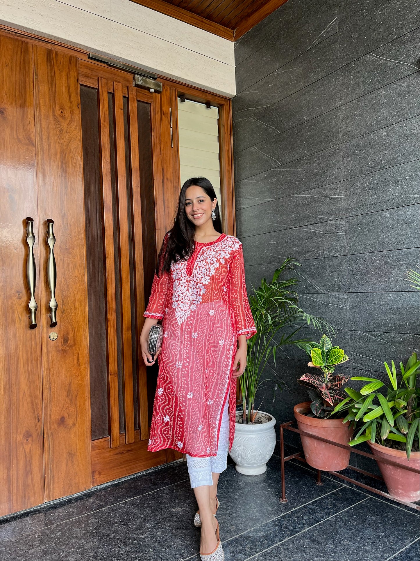 Aarvi lahariya kurti