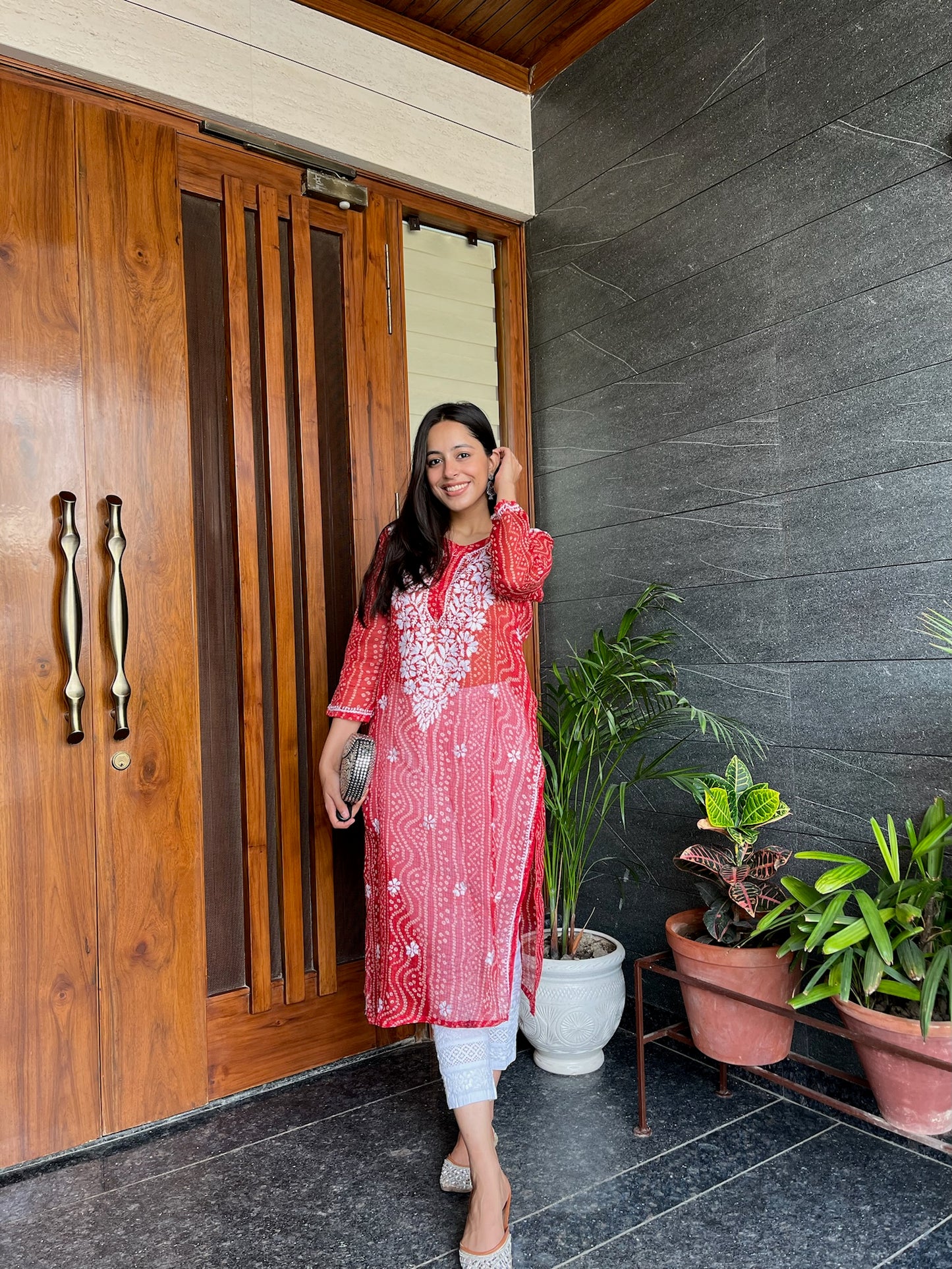 Aarvi lahariya kurti