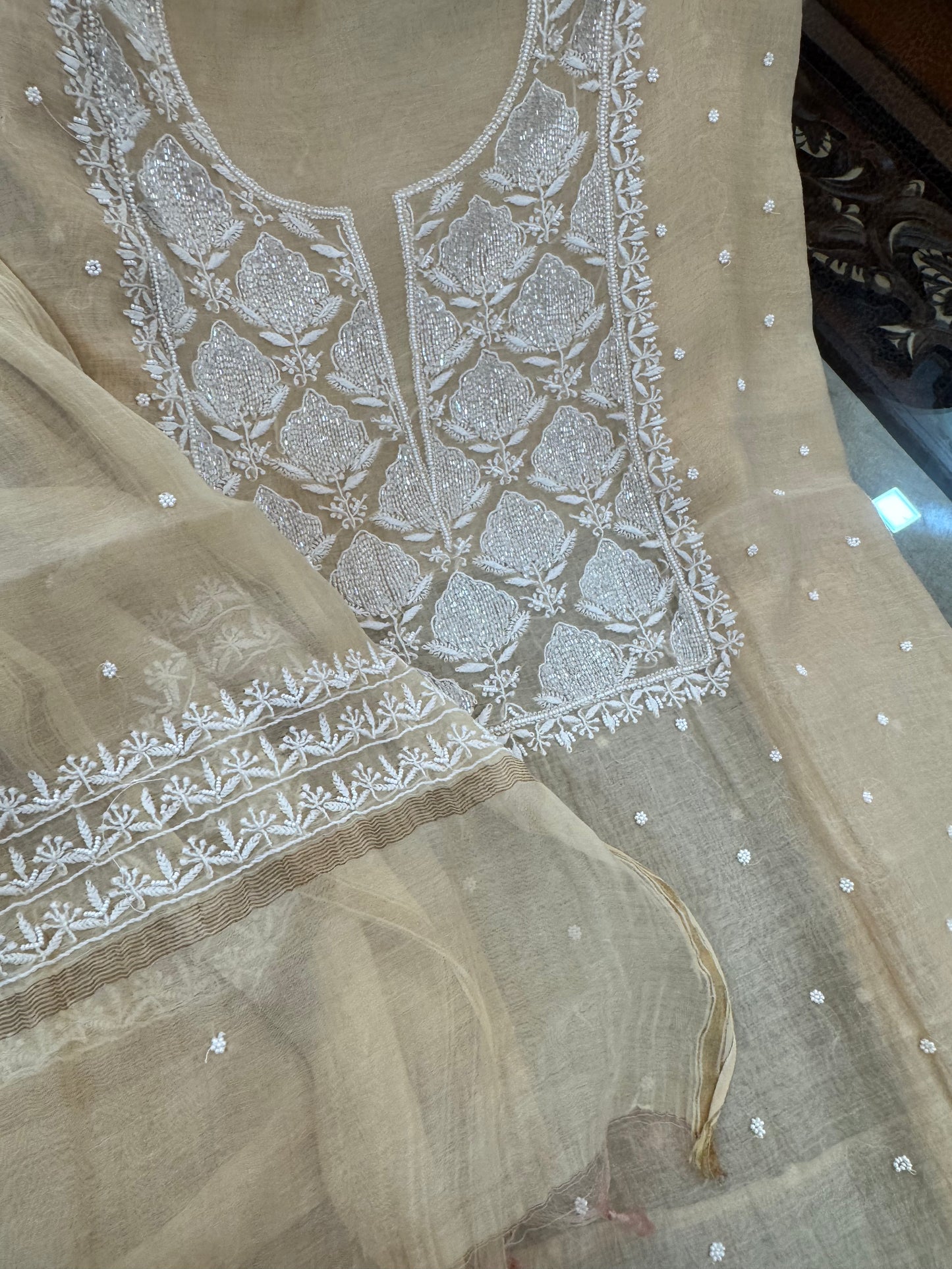 Akriti Suit Set