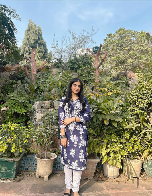 Nadia Mulmul kurta
