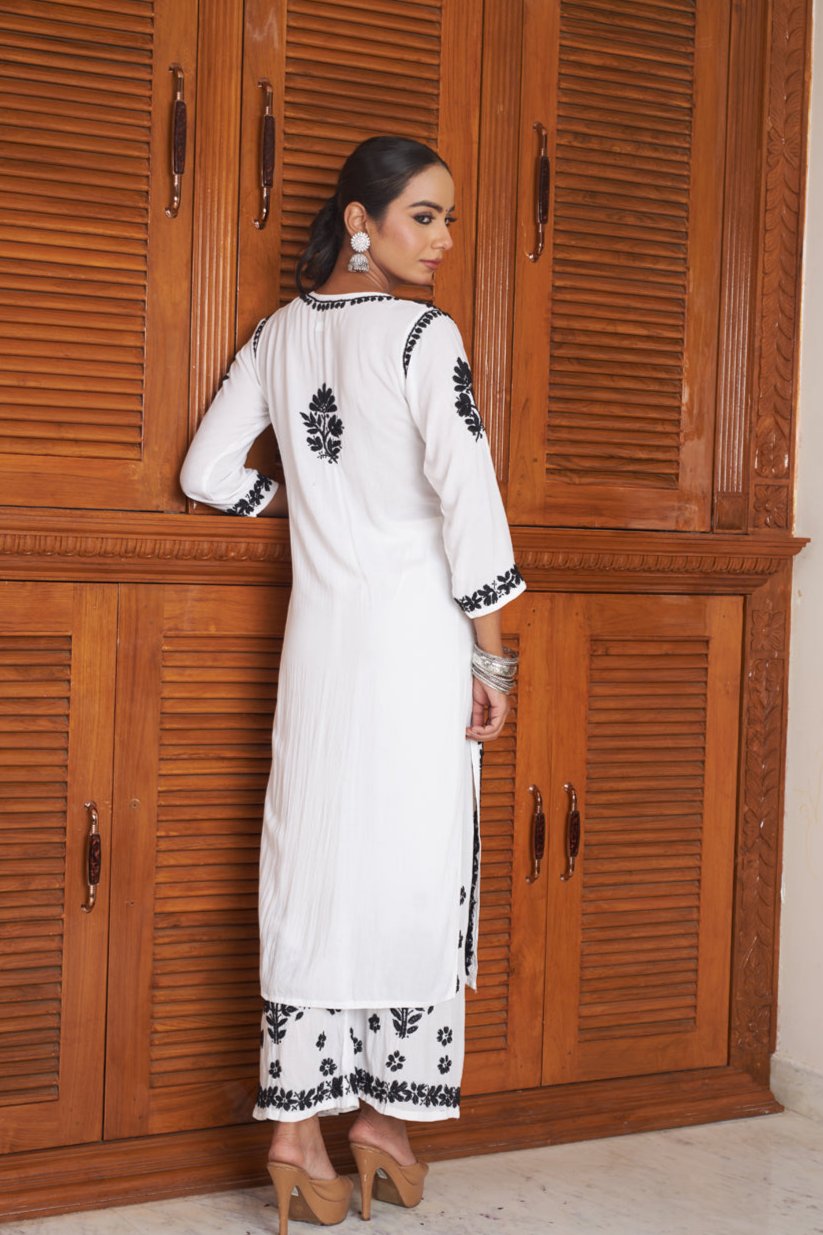 Kamya Modal Kurta Set