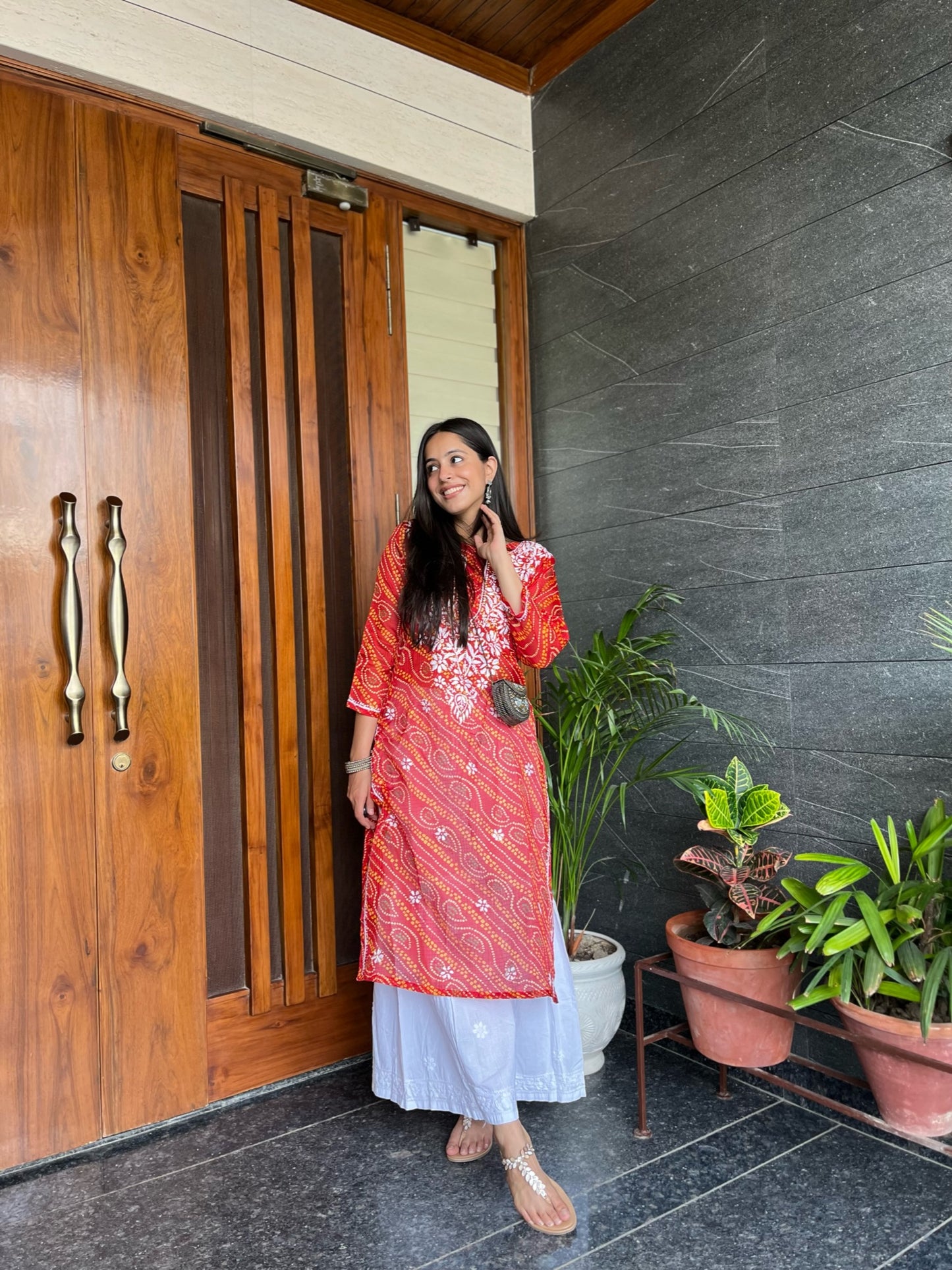 Aarvi lahariya kurta