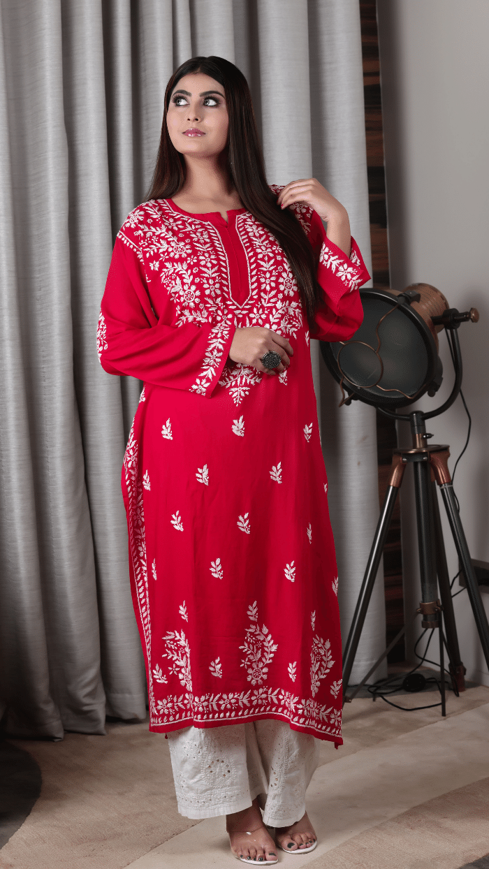 Safa modal red kurti