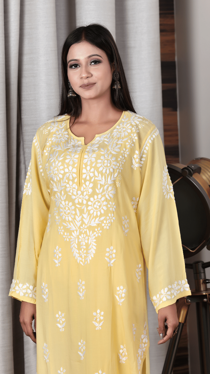 Safa modal yellow kurti