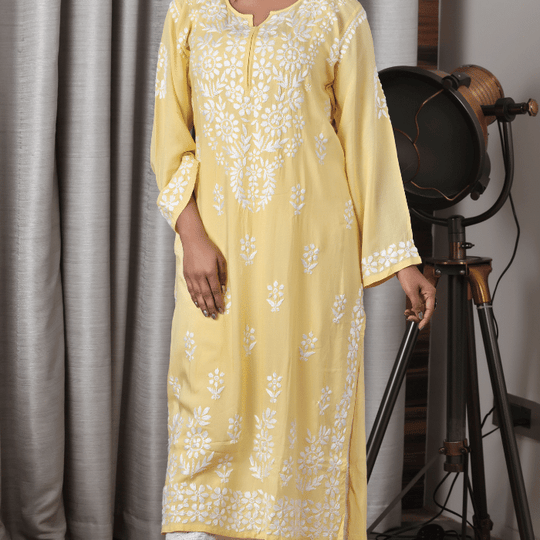 Safa modal yellow kurti