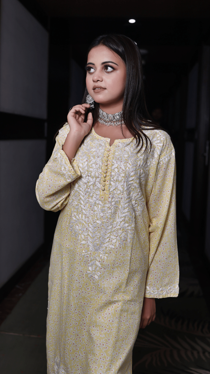 Zainab mulmul kurti