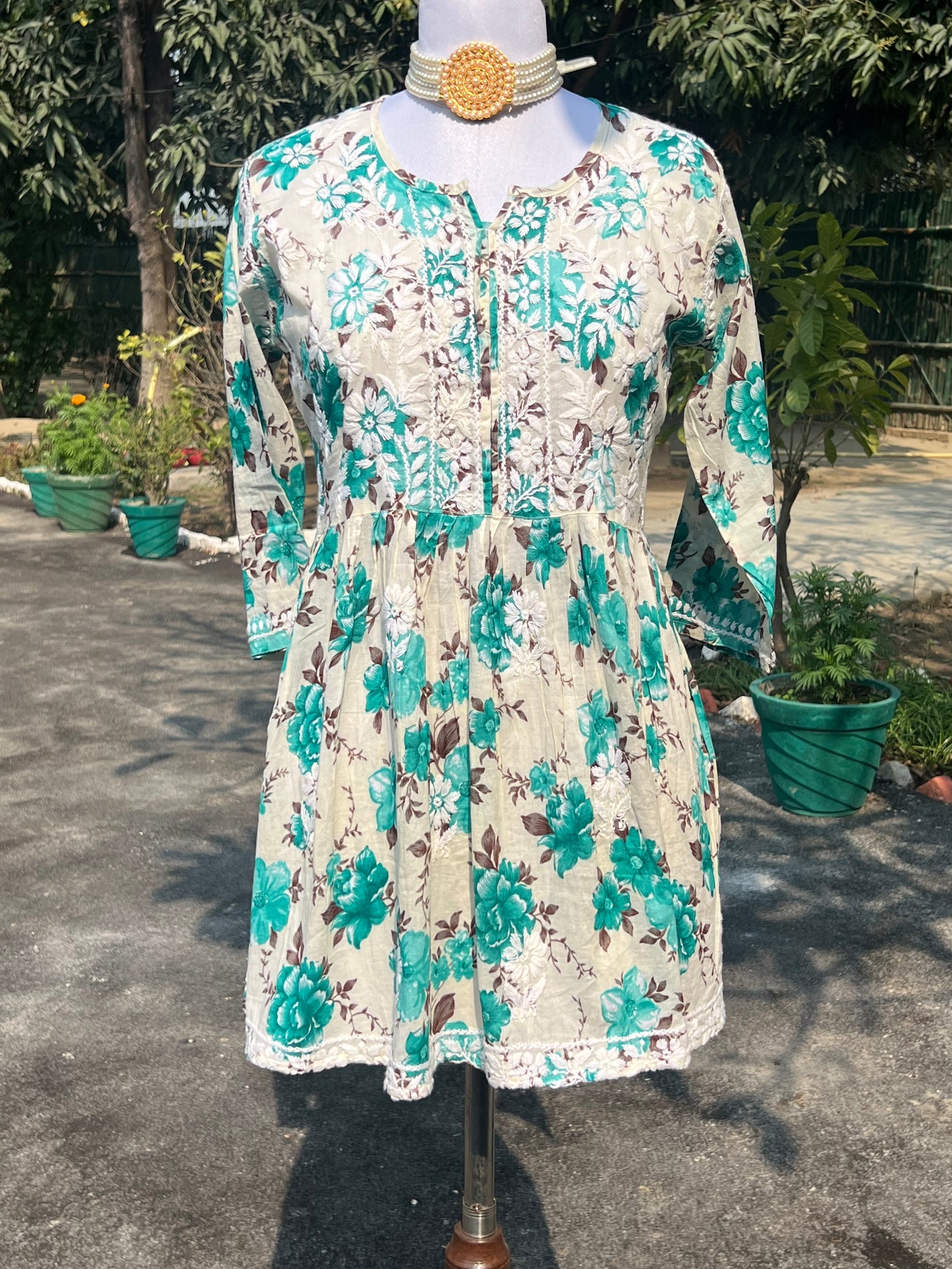 Heena short mulmul kurta