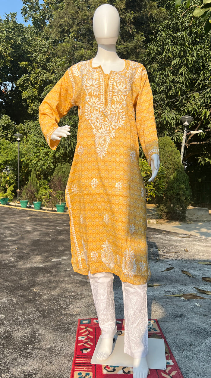 Noori Rayon kurti